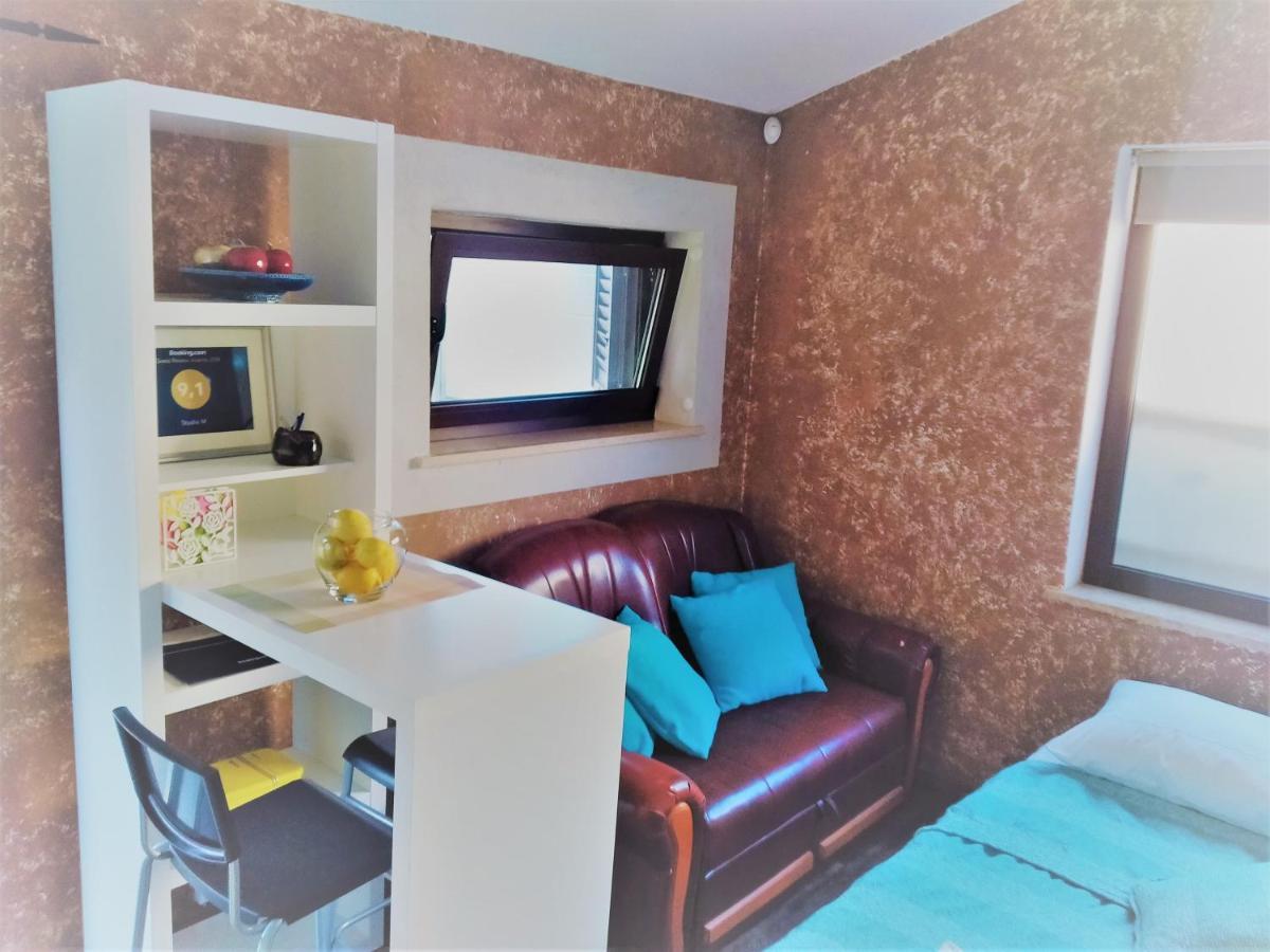 Studio Oliva - Free Parking พูลา ภายนอก รูปภาพ